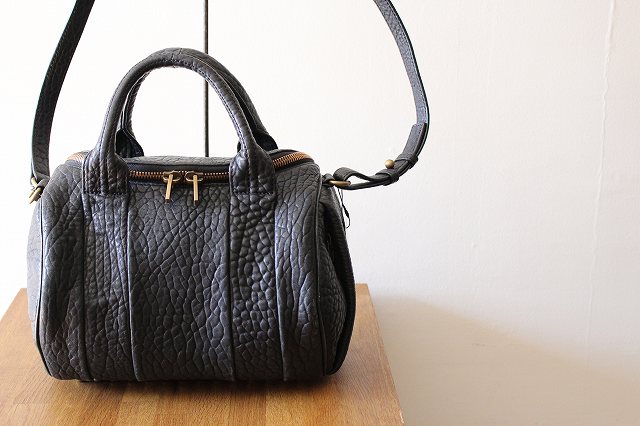 アレキサンダーワン ALEXANDER WANG ショルダーバッグ スタッズ 黒