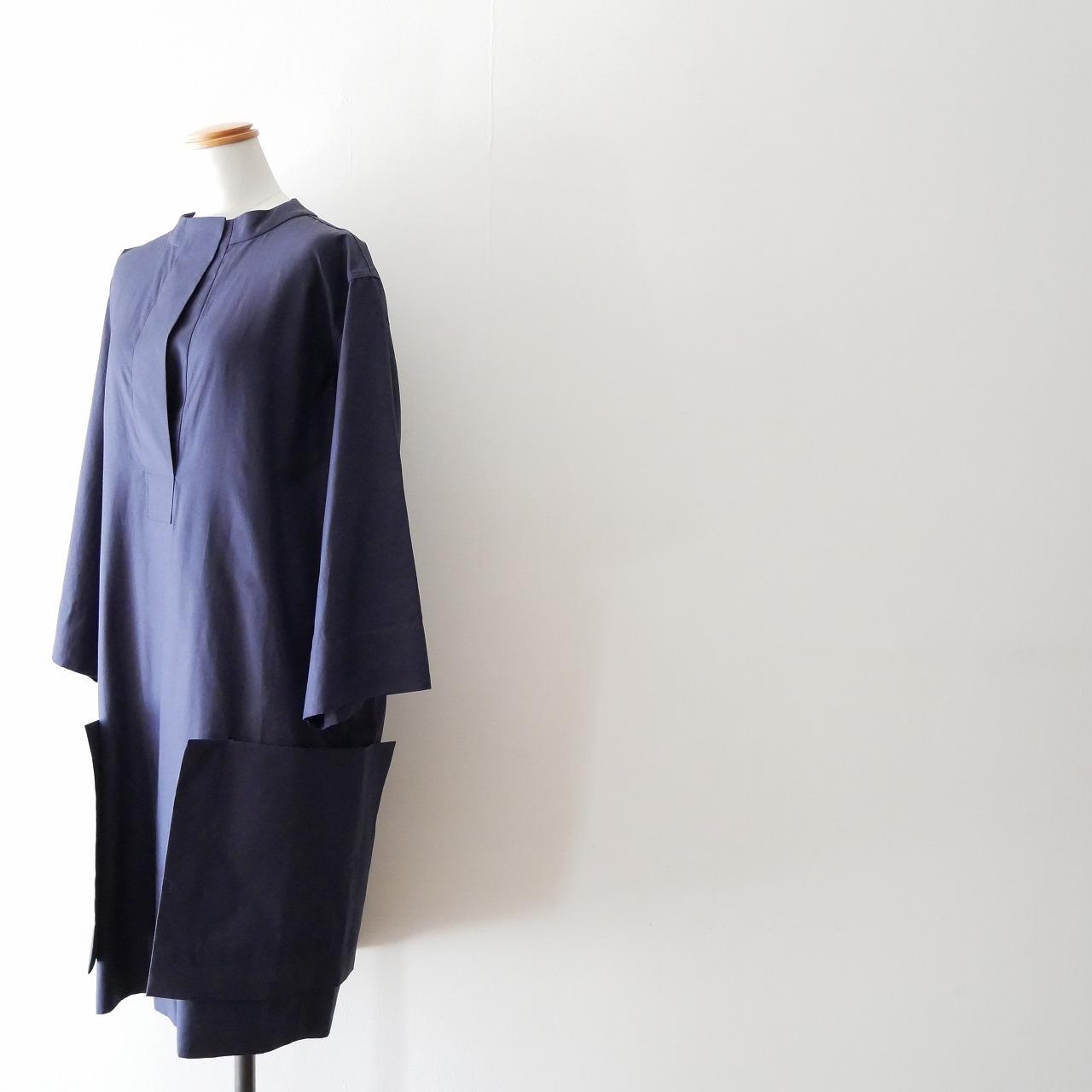 SOFIE D'HOOREの未使用パッチポケットワンピースを買取入荷しました