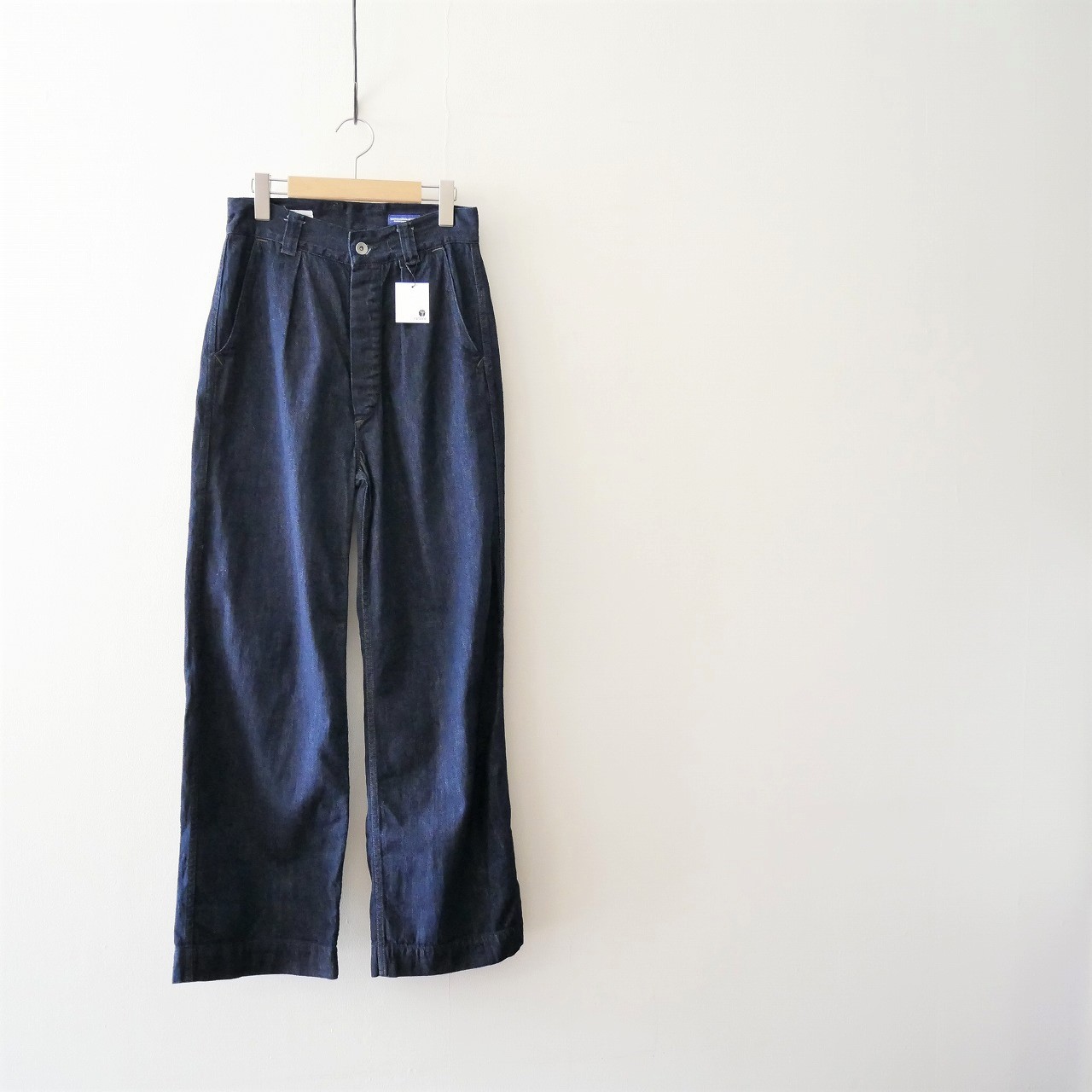 店舗新入荷情報：19SS MHL.のCANTON LIGHT DENIM JEANSやmarimekkoの