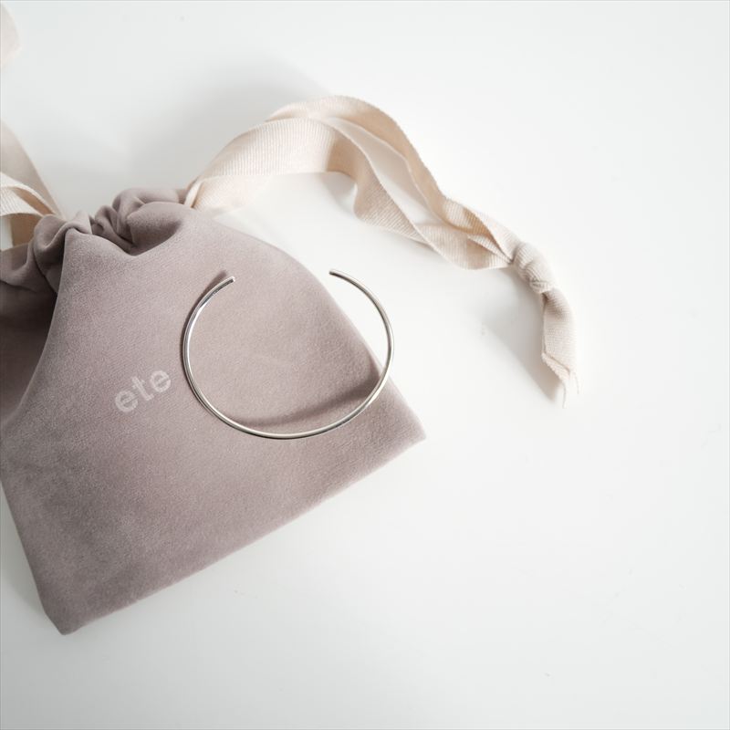 【オンラインストア・買取入荷】継続販売品 ete オブジェ シン バングル S エテ