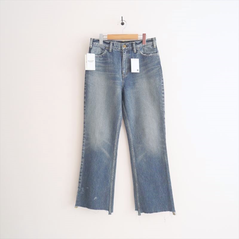 【オンラインストア・買取入荷】継続販売品 MADISON BLUE HEM CUT FLARE PANTS DENIM マディソンブルー